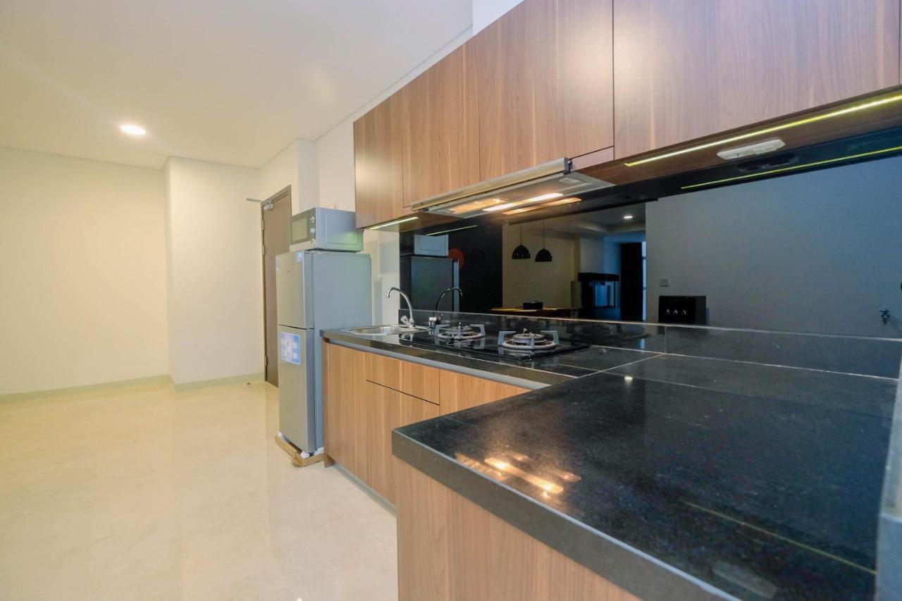Modern And Spacious 2br L'avenue By Travelio Pangsapuri Jakarta